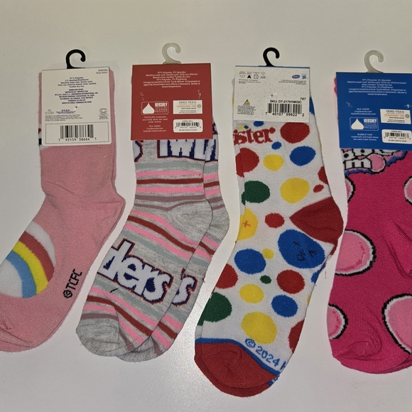 Colorful Character Crew Socks Set - Picture 2 of 2